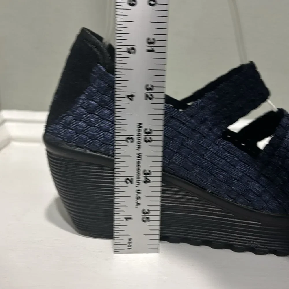 Blue Open Toe Summer/Spring Platform Wedge by White Mountain -size 8.5